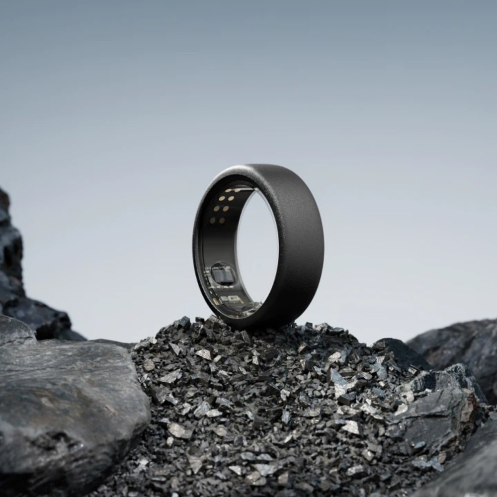 Oura Ring- like new!